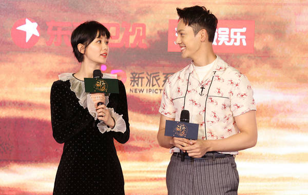 马头镇两学一做常态化制度化助力脱贫攻坚