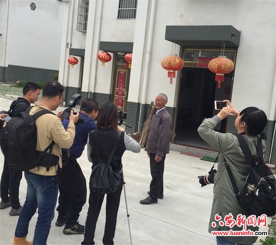 我市开展循足迹 看变化微博微信摄影活动