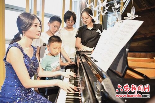 舒城县汤池镇人大听取和审议政府专项工作报告