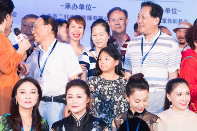 列入黑名单后 高铁霸座男多久才能再坐火车?