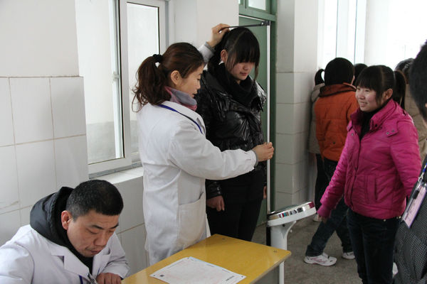 寿县县医院送检到安丰高中