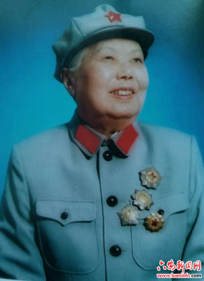 女红军、上将夫人张文的感人故事