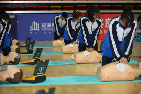 @年轻人:担心"猝死"?掌握这些知识或许能救命