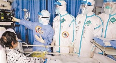 用血肉之躯，为患者筑起“新的长城”（一线抗疫群英谱）