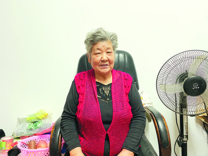 【好人天天见】贴心小棉袄 老人手写感谢信表扬儿媳