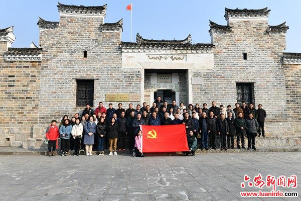 霍山：党建来引领 工会添活力