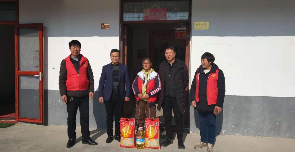 金寨县铁冲乡：开展走访慰问少数民族困难户活动