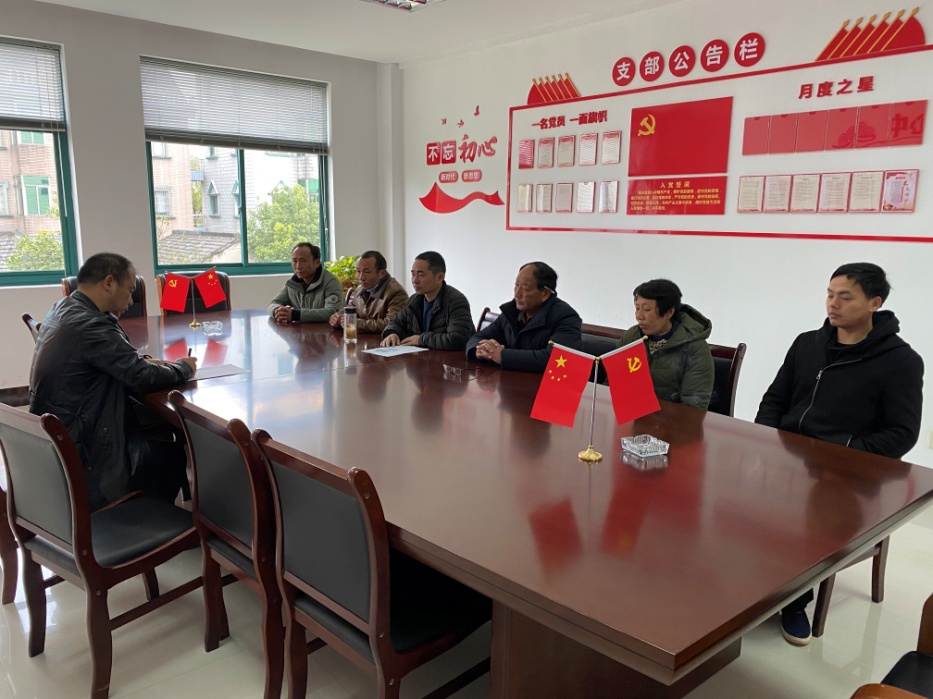 远赴千里 为民解困