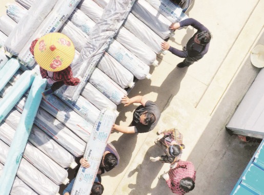 跟踪服务助春播