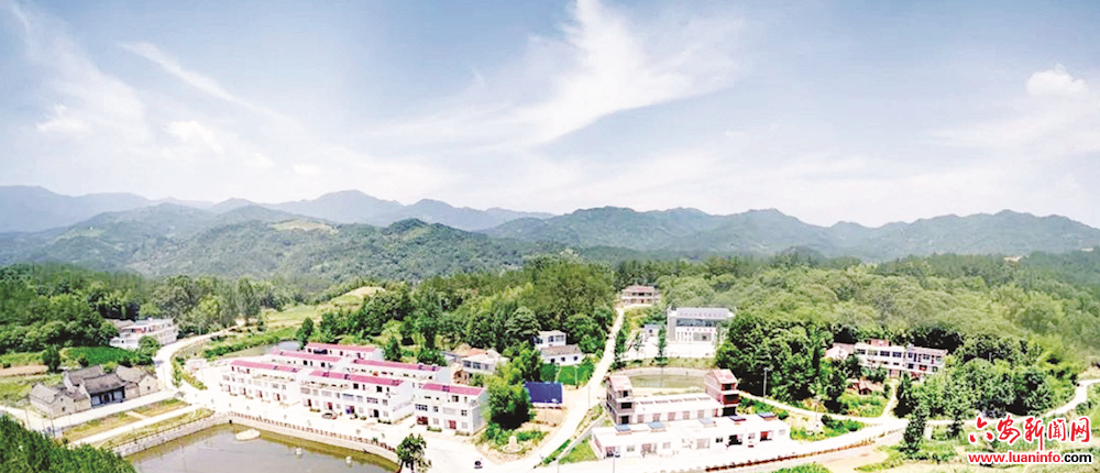 笔架山下浩气扬 