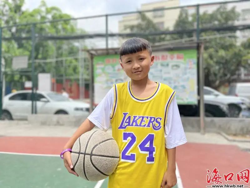 e73c568fd3b54a4daeae0db0b80279fc.Jpeg