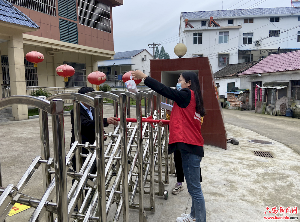 【新时代文明实践】“志愿红”温暖“夕阳红”