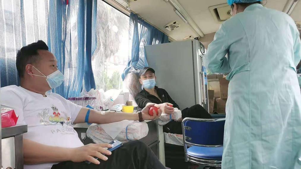 爱心献血助抗疫