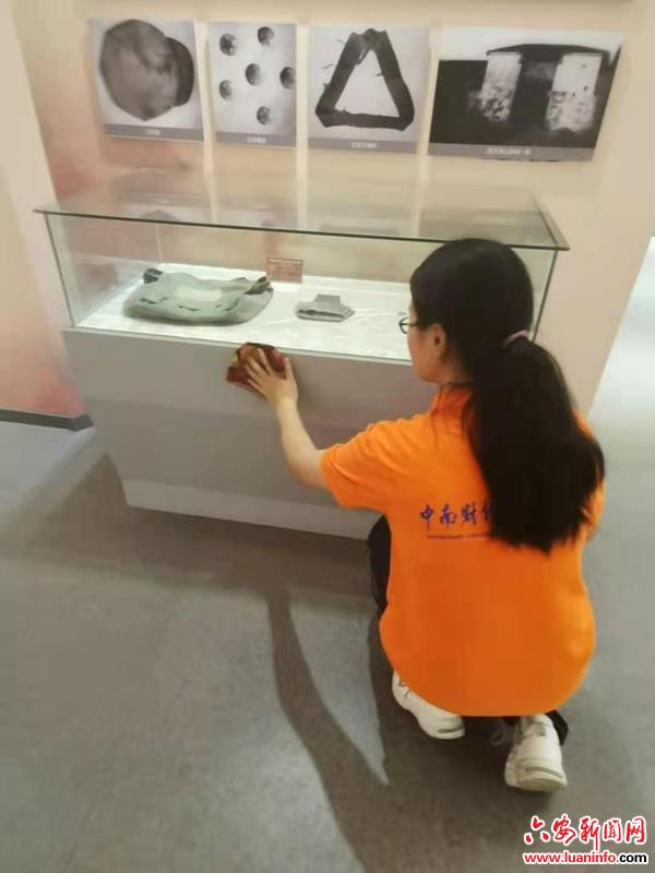 雪莲花开漫水河