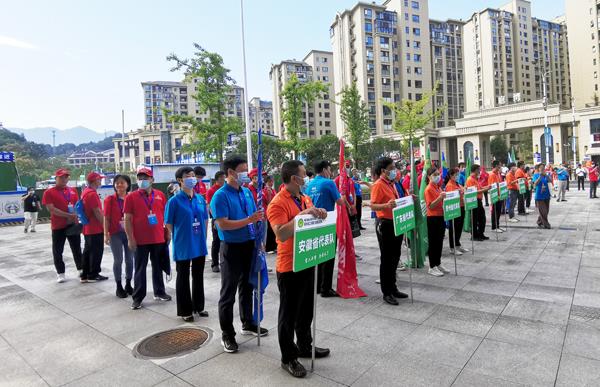 “大别山中医药研究院”建设组赴金寨调研