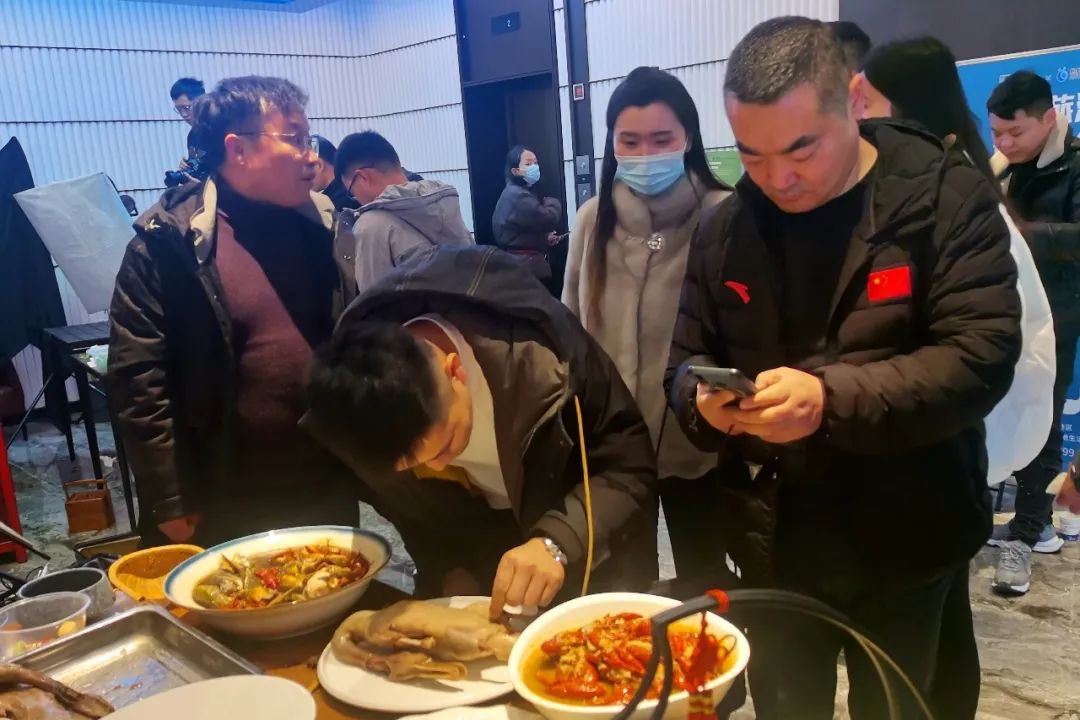 “六安味”香飘合肥！六安搭上安徽“美食列车”