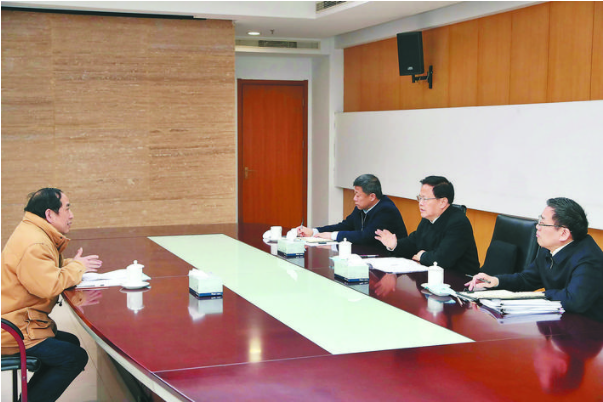 面对面听意见实打实解难题 以一流营商环境服务企业发展