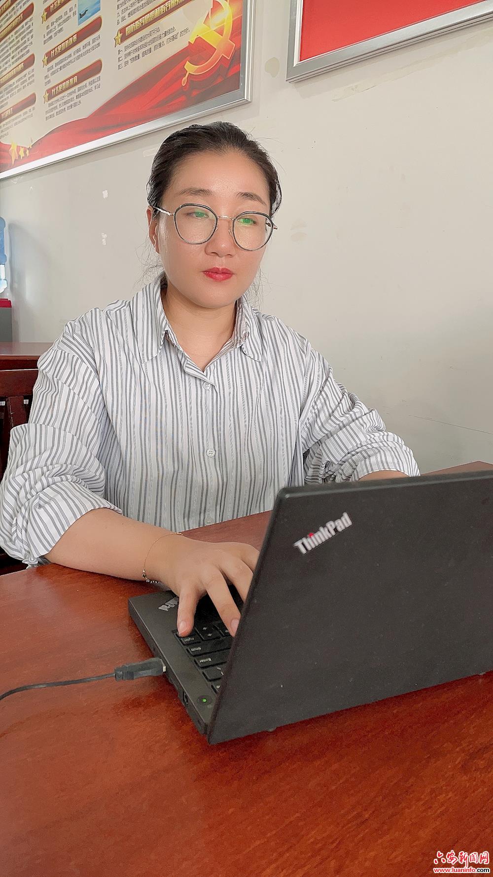 群众增收致富路上的金凤凰