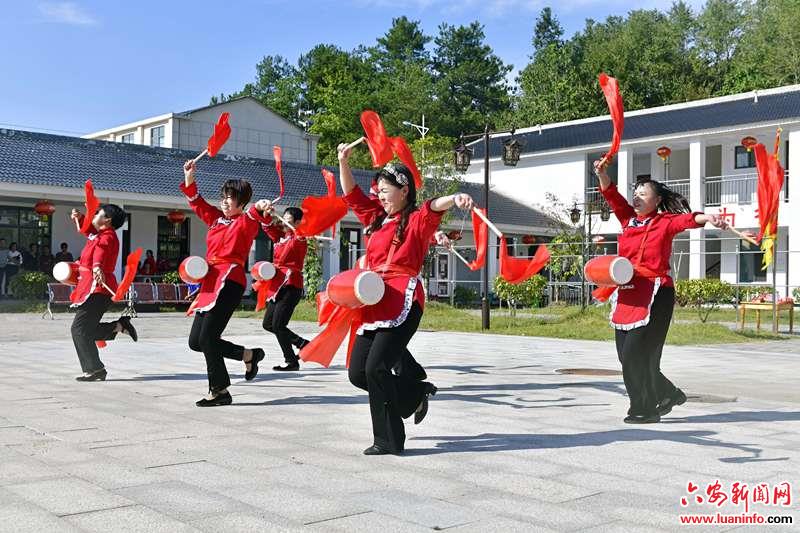 六安霍山：民俗表演“闹”山乡