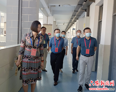 裕安区举办中小学生“学宪法讲宪法”知识竞赛和演讲比赛