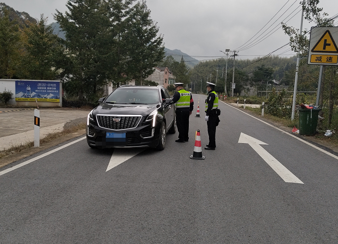 金寨麻埠：扎实开展农村道路交通安全管理工作