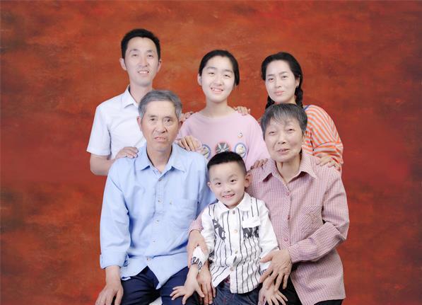 不忘初心 砥砺前行——记六安市文明家庭张继菊家庭先进事迹