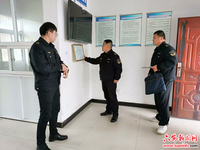 19b8c92a3b5a4c6888eb5061799f7805.jpg 19b8c92a3b5a4c6888eb5061799f7805.jpg