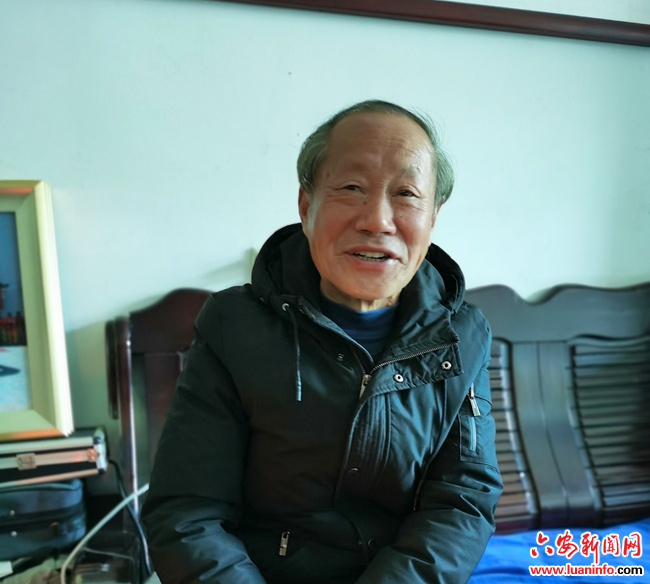 安徽霍山何云浩：翰墨传国粹 诗词颂家乡