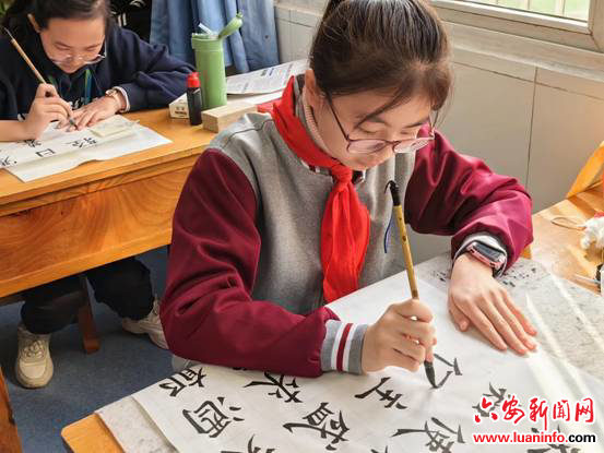 47c6eeeaf34b41b59df3403327cd2232.jpg 47c6eeeaf34b41b59df3403327cd2232.jpg