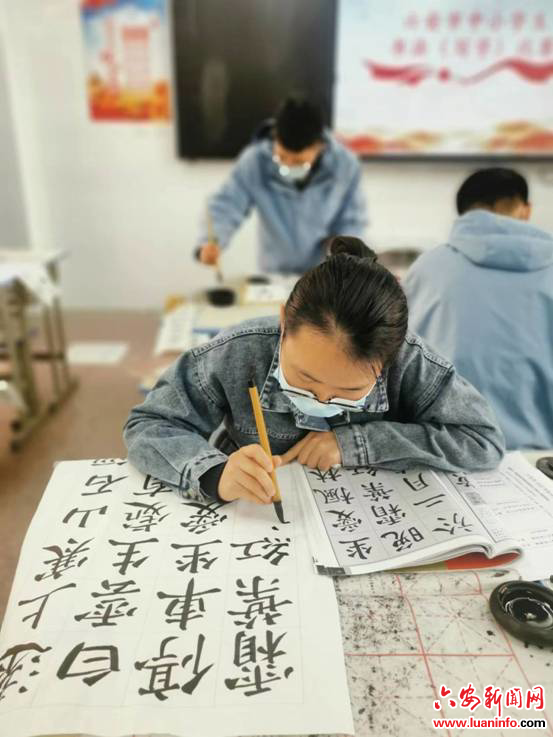 49eb5b598a8f4241b5b8d4b14fab54a3.jpg 49eb5b598a8f4241b5b8d4b14fab54a3.jpg