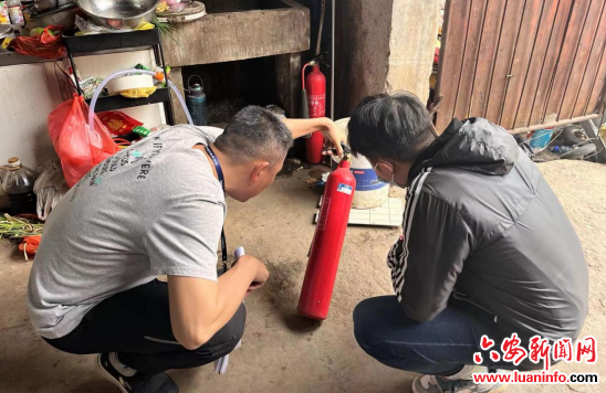 望城街道十里铺社区:安全连着你我他 安全问题莫忽视