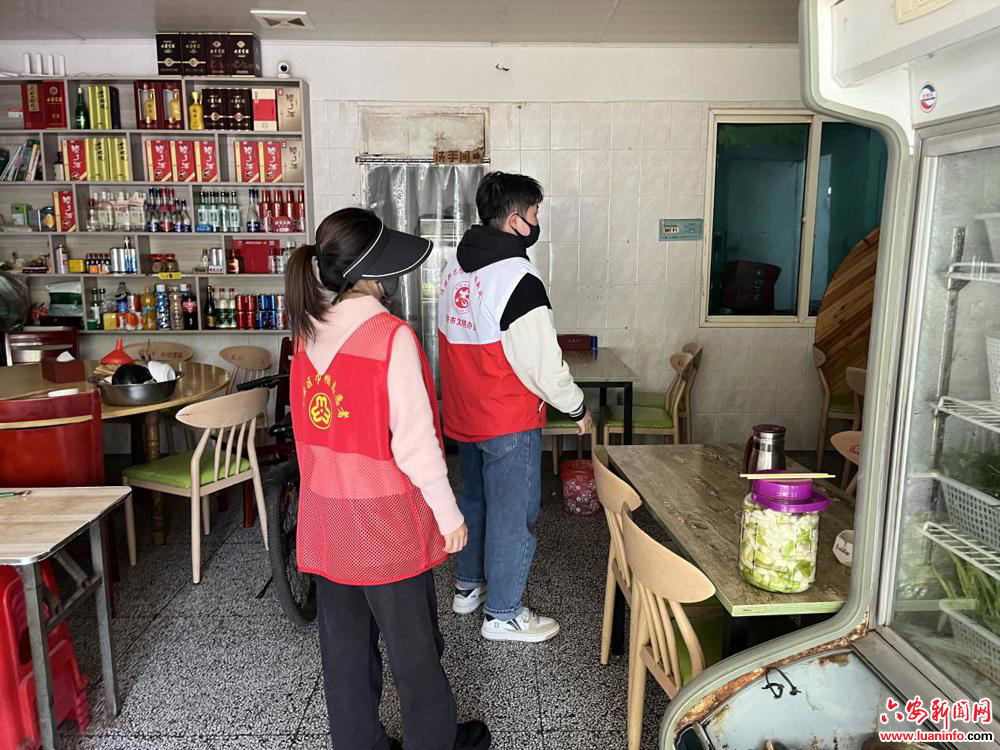 望城街道十里铺社区:“社区护航，为食品安全筑起一道墙”