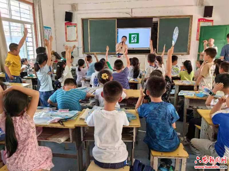 霍山县地方海事局、佛子岭镇中心学校联合开展防溺水宣传教育活动