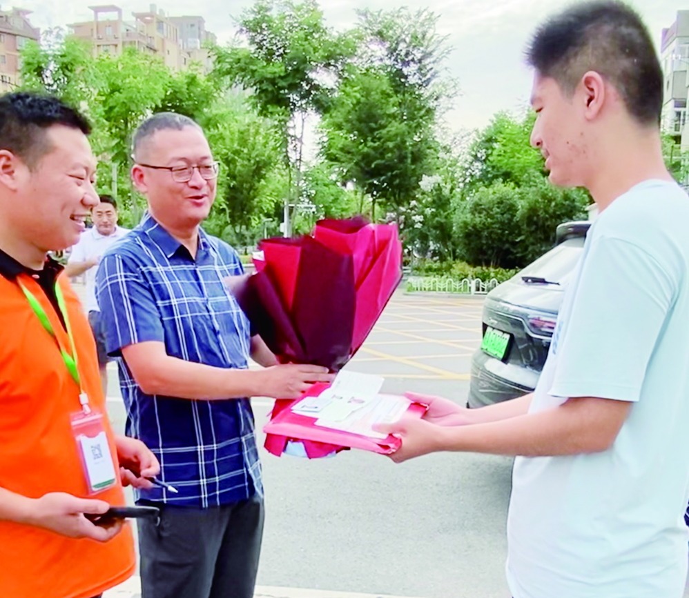 我市今年首份高考录取通知书送达