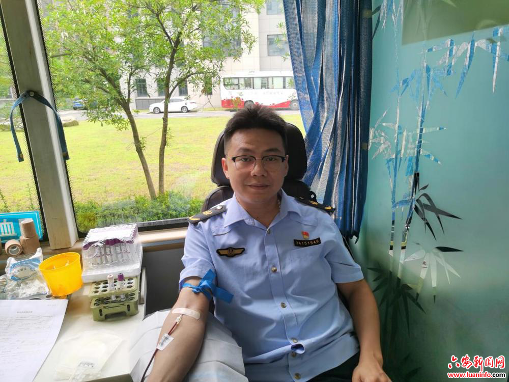 市交通运输综合行政执法支队执法三大队  开展无偿献血志愿活动