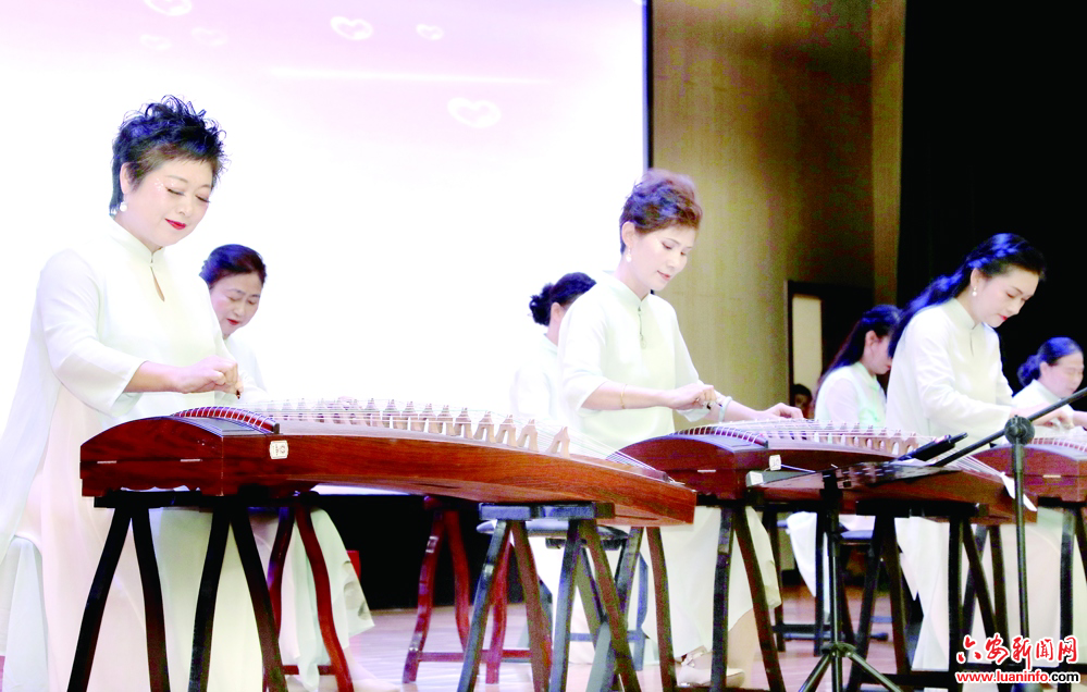 “银发”不负好时光