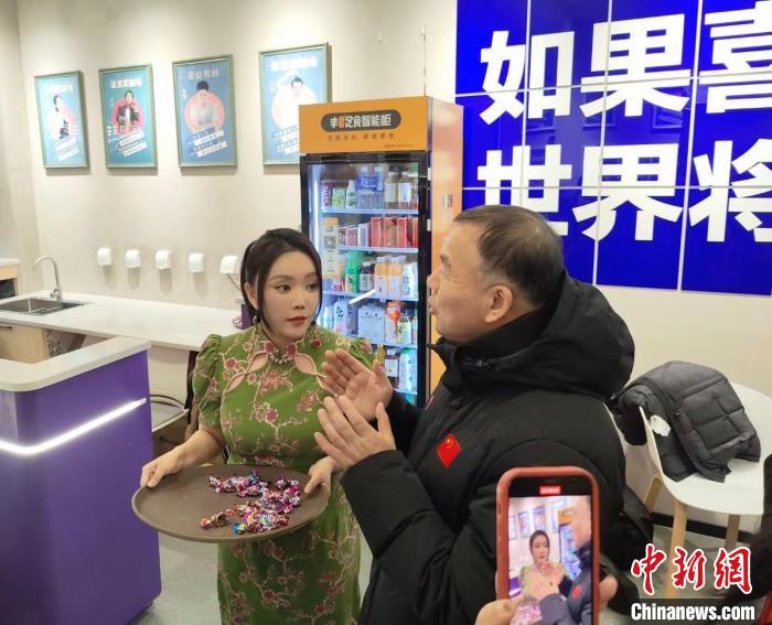 各地文旅“卷”出新高度 沈阳请南方游客免费看喜剧