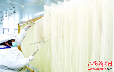 “空心”挂面走上“实心”产业路