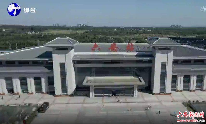 清明节后六安火车站迎来返程高峰