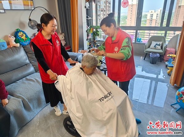 三里桥街道友谊社区：爱心义剪月月行 温暖民心驻万家