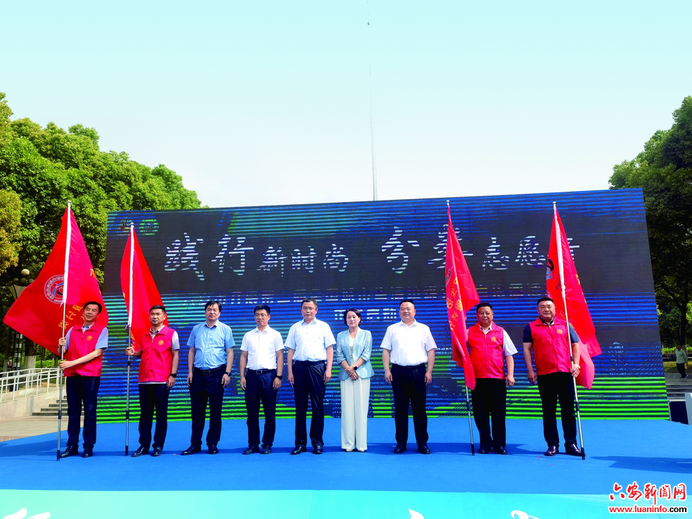 aef1f2eb5a4943a782e6657fedf5bc19.jpg