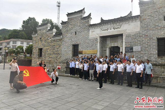 9910b135be834e7191f56324e6604f32.jpg 9910b135be834e7191f56324e6604f32.jpg