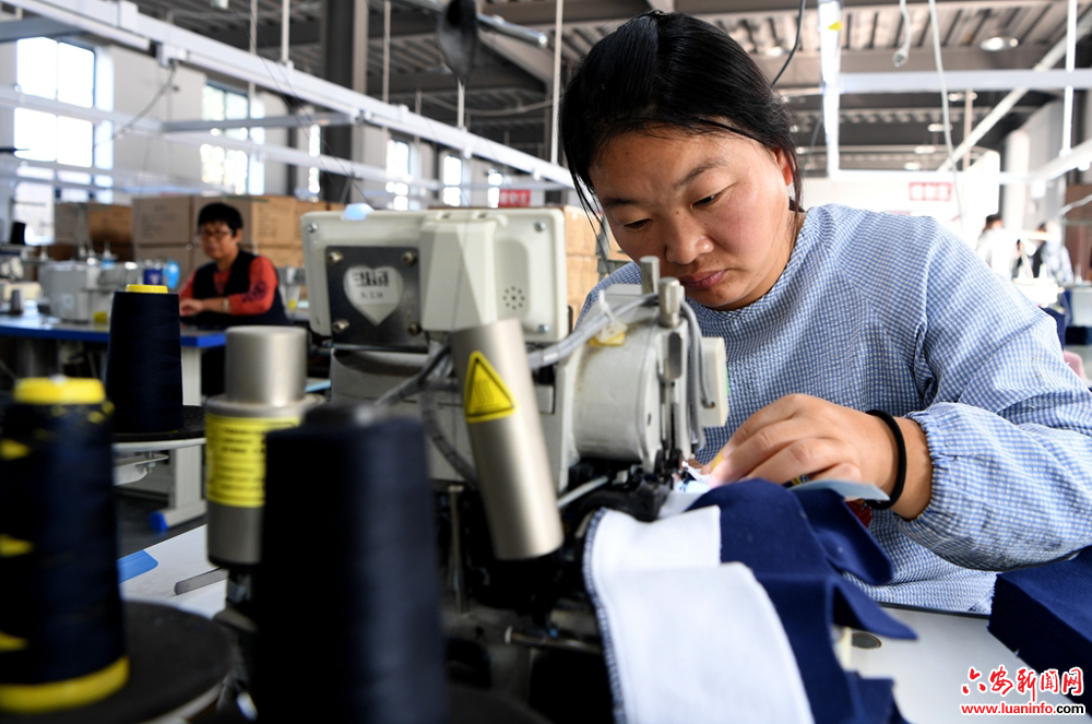 4ad6cee5da2f426c8b388633f126d8fe.jpg 4ad6cee5da2f426c8b388633f126d8fe.jpg