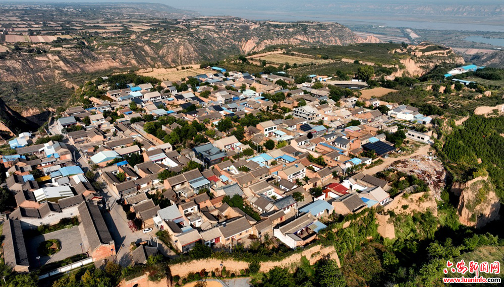 8cf19f13150e458b91c725fcf6f099de.jpg 8cf19f13150e458b91c725fcf6f099de.jpg