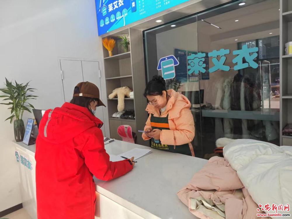 望城街道十里铺社区：开展安全生产“一企一台账”大走访