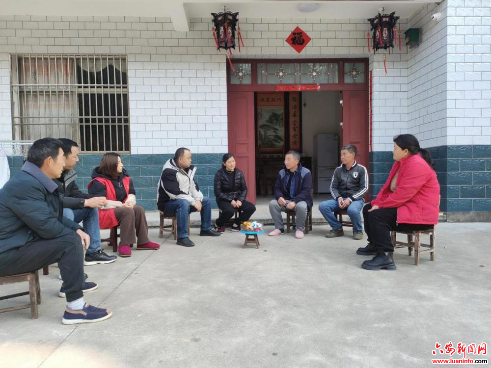 汤店村：“网”系千家暖 “格”外见真情