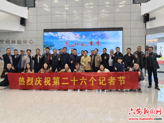 037d2441531645f8b88df5afbec3b9d7.jpg 037d2441531645f8b88df5afbec3b9d7.jpg