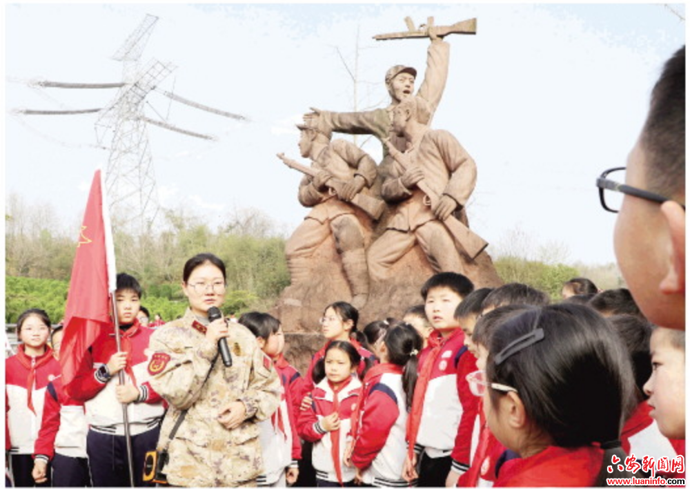 清明祭英烈 薪火永相传