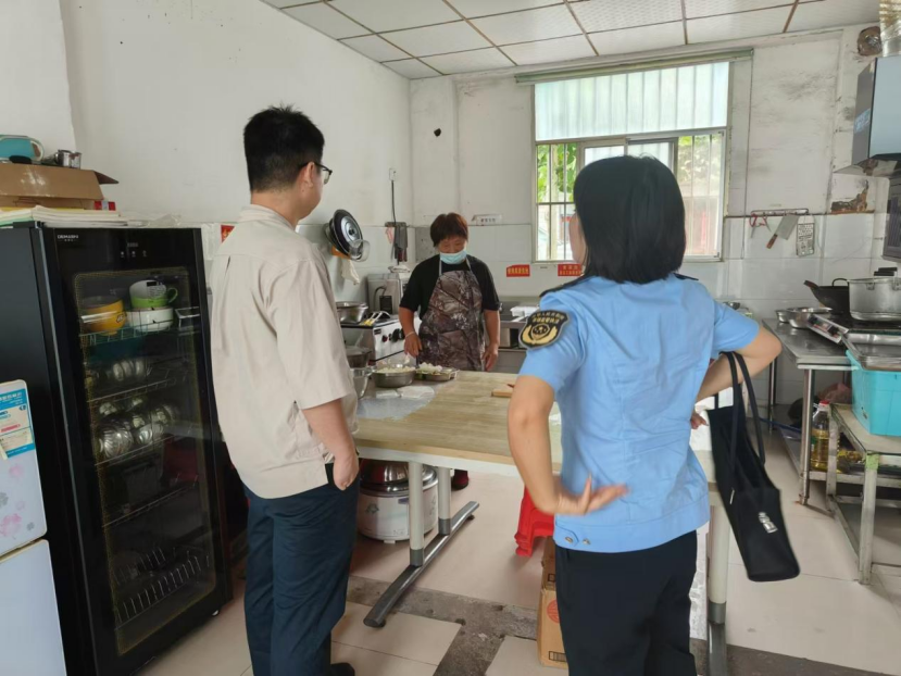 分路口镇：守护幼儿健康成长，食品安全常抓不懈