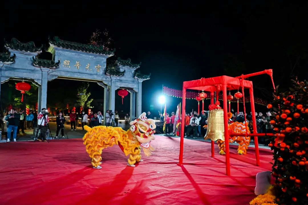 钟声飘扬，福到万家！芦苞胥江祖庙携手佛山祖庙敲响新年祝福 | 烟火三水